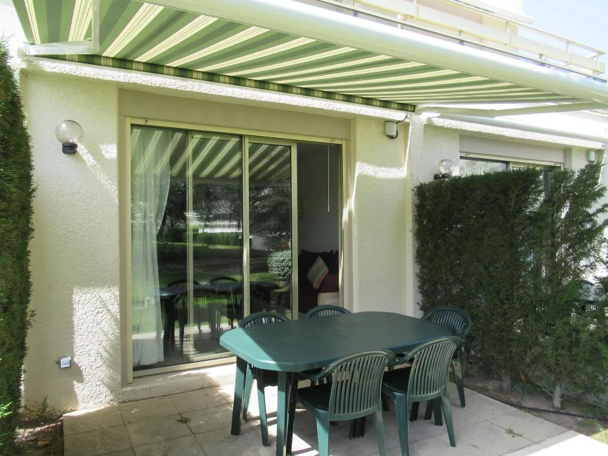 Appartement T2 Saint-Raphael Apartment Saint-Raphael (Var)